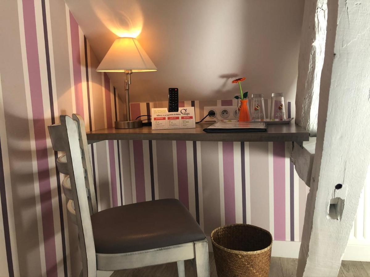Briouze Restaurant Hotel Logis Chez Sophie מראה חיצוני תמונה
